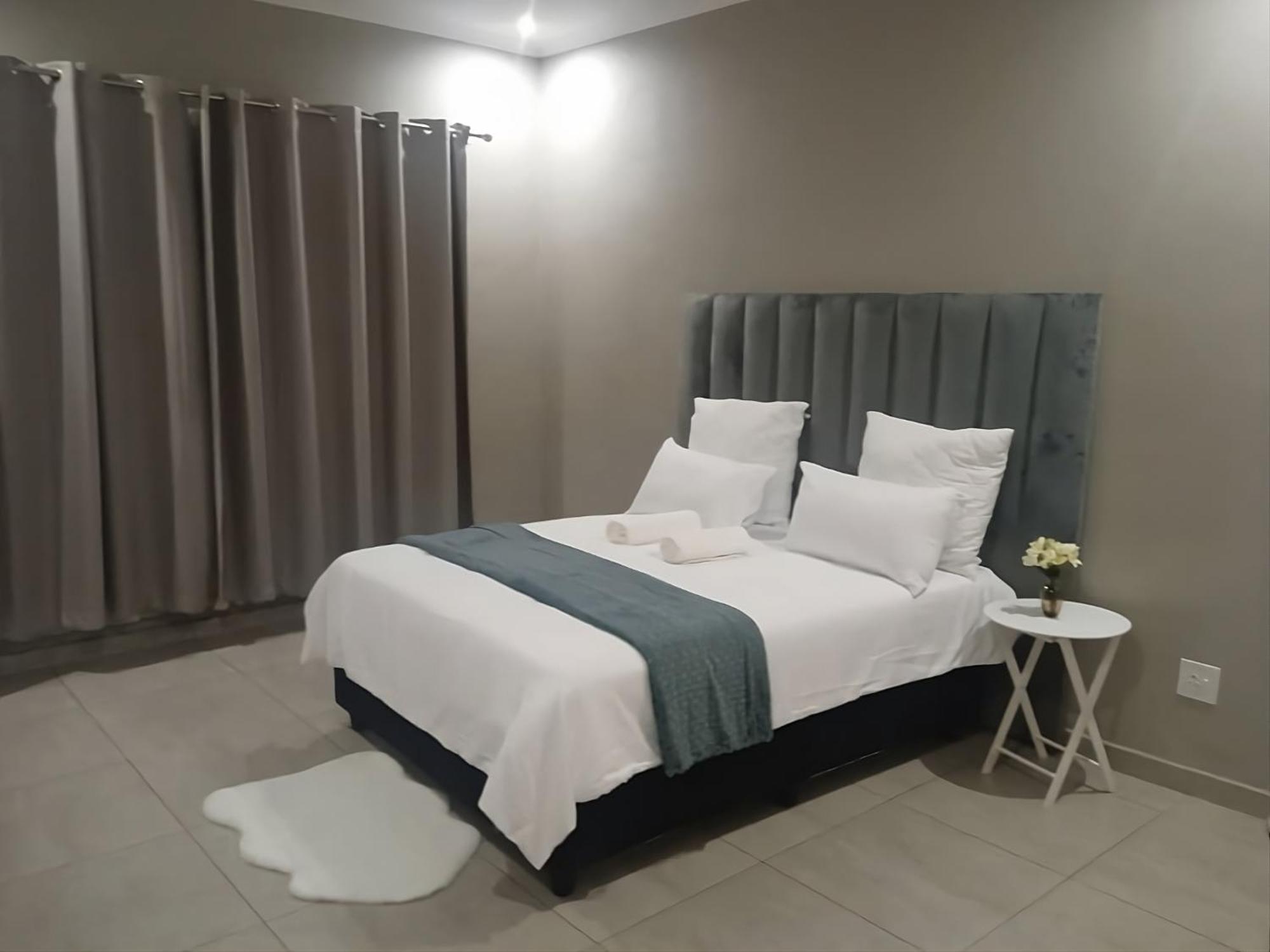 Elegant Guest House Matsapha Ngoại thất bức ảnh